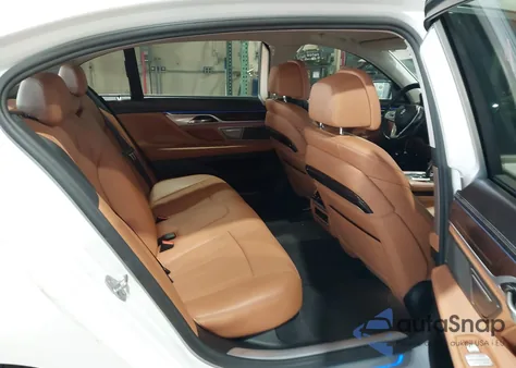 2018 BMW 740E xDrive Iperformance из США, поврежденный, VIN WBA7J2C55JG938175